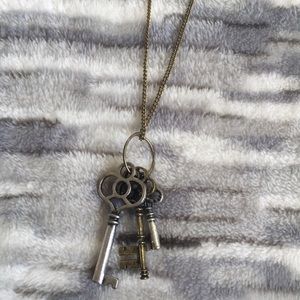 3 Keys Necklace